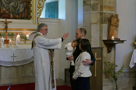 Kindersegnung in der Weingartenkapelle